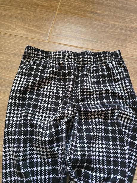 Legíny č.146-152, 146