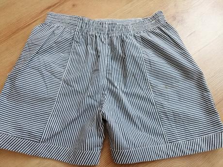 Pruhované kratasy, 116