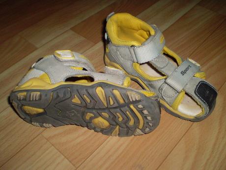 Sandálky v.25, santé,25