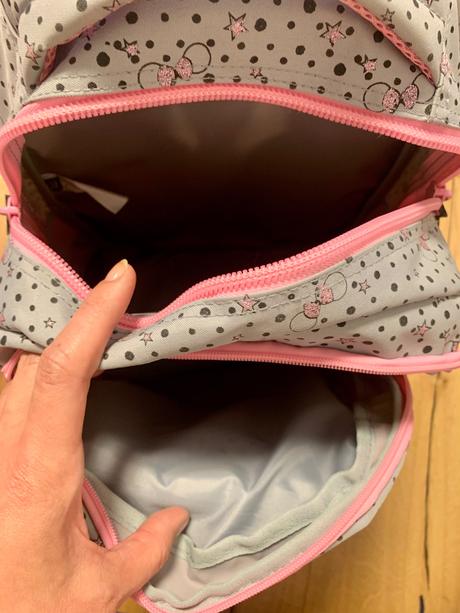 Školský vak na kolieskach,