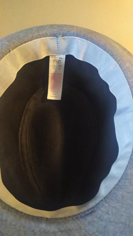 2x klobúk pre súrodencov 3-6r a 11-13r, f&f,146