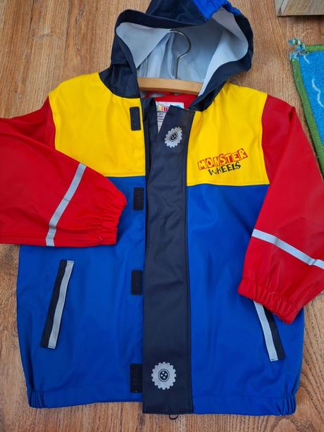 Bunda do dazda, lupilu,98