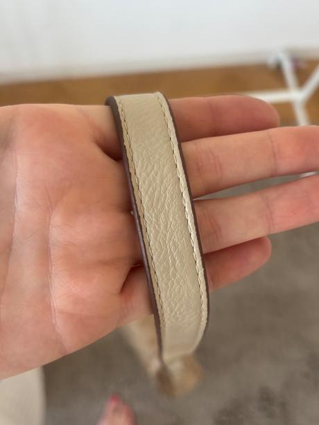 Carpisa kabelka, carpisa