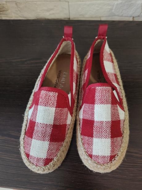 Espadrilky emu, 30