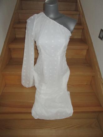 Krasne  biele saty, s