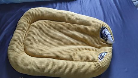 Hniezdo, šírka (cm): 60,dĺžka (cm): 80