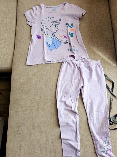 Pyzamko frozen ladove kralovstvo 122/128, 122