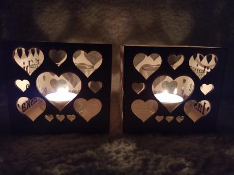 Drevený svietnik srdiečka, 