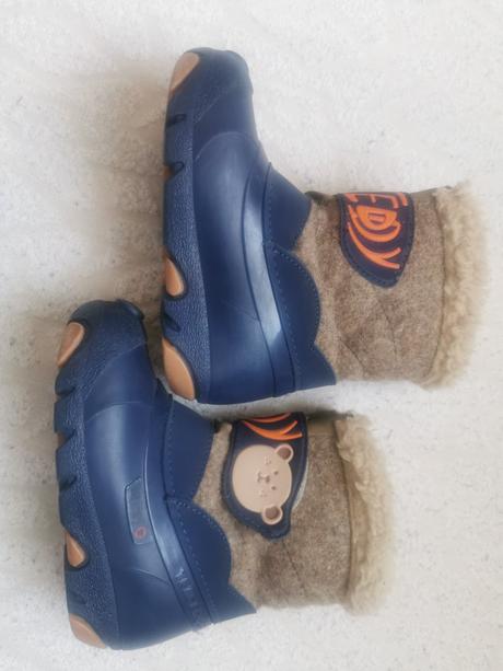 Snehule etirel teddy, 25