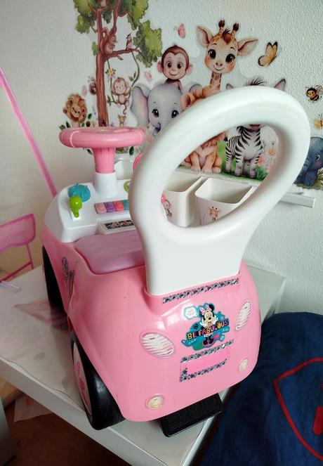 Minnie odrážadlo activity kiddieland, 