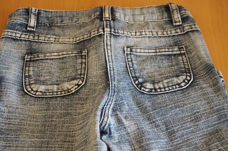 Dievčenské  rifľlové kraťasy pod kolená, 128