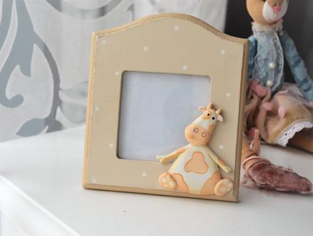 Drevený detský fotorámik, 