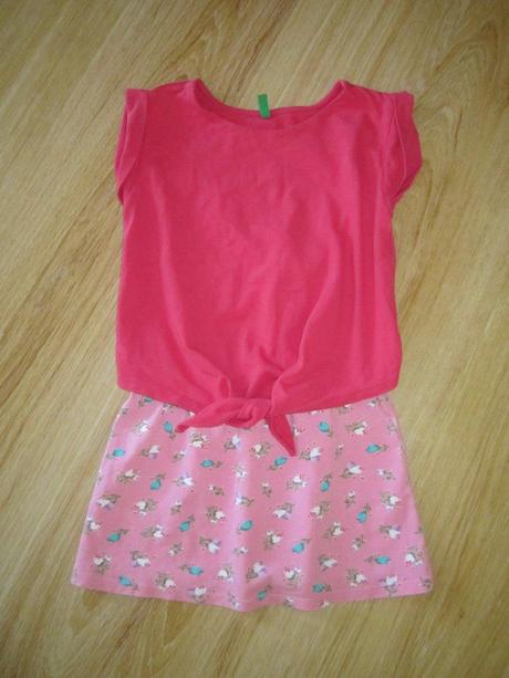 Športové šaty v.122/128, benetton,122