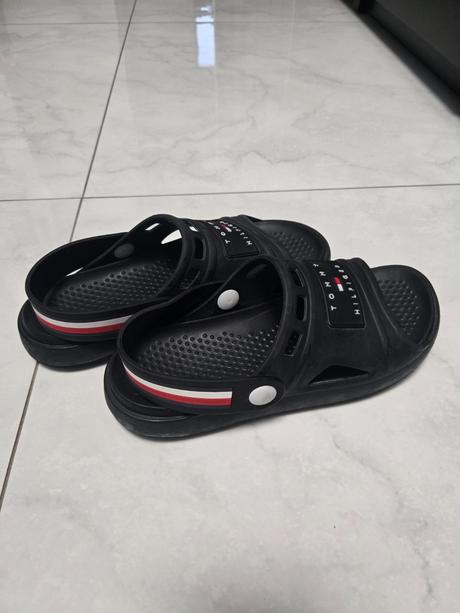 Th sandále, tommy hilfiger,34