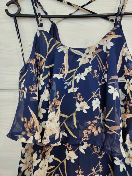 Šaty s riasením, gate,38