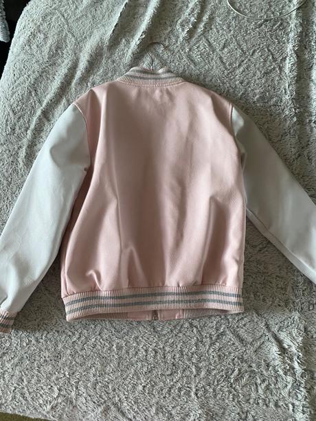 Úžasná kozenkova bunda guess, guess,146