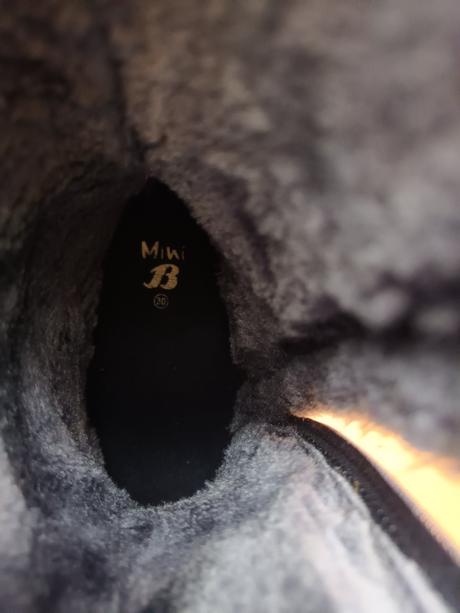 Dievčenské čižmičky, baťa,30