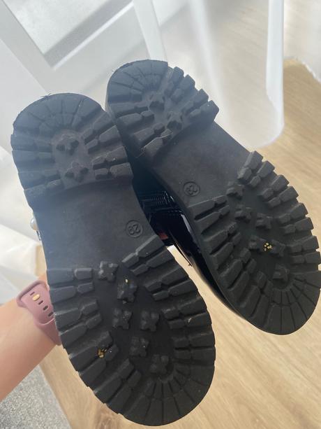 Cierne lakovky - prechodne topanky, mayoral,29