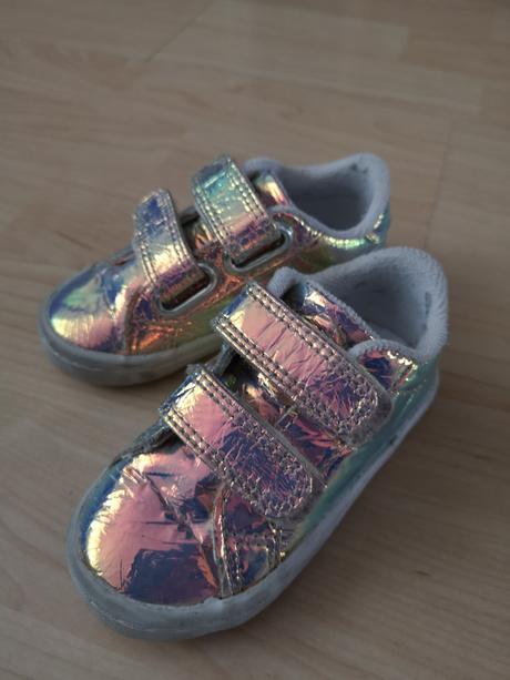 Tenisky next, next,19