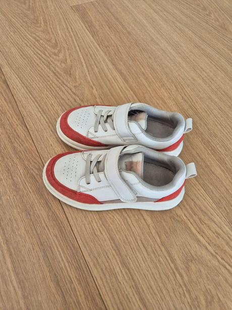 Predam tenisky, little blue lamb,30