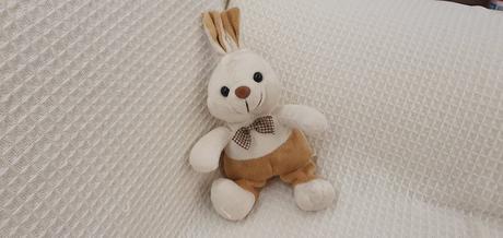 Plyšové hračky, pozrite, 