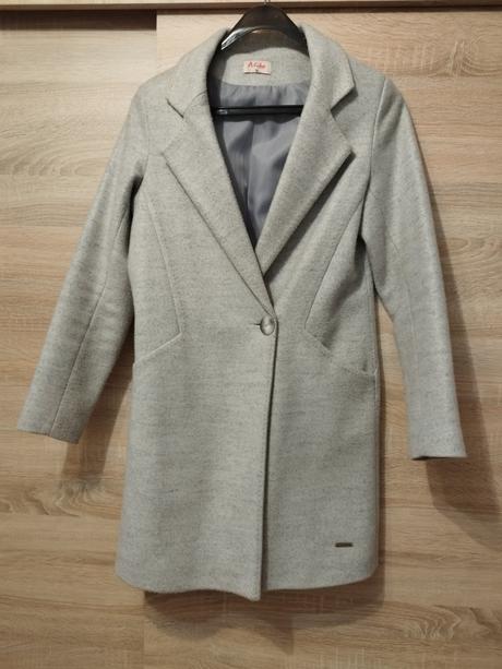 Jarný kabát s podšivkou.., 36