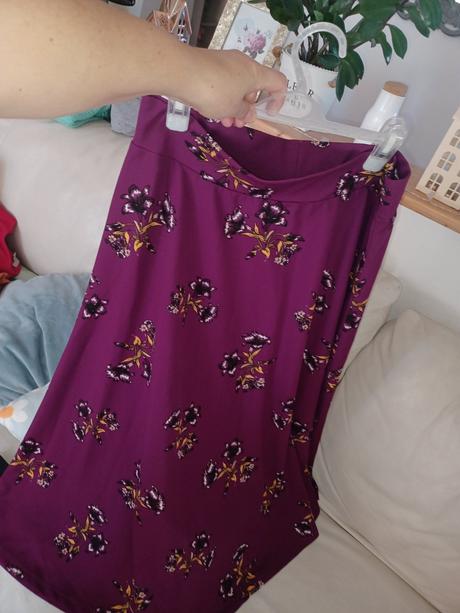 Kvietkovana sukňa m/l, m