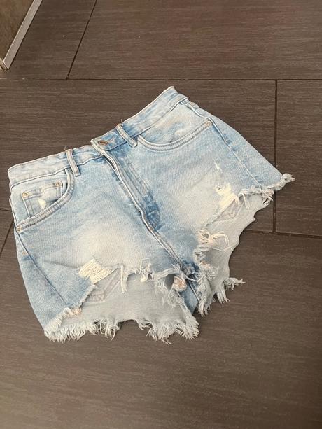 Riflové kratasy, zara,36