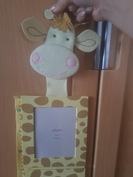 Fotoramik rast dieťaťa žirafa,