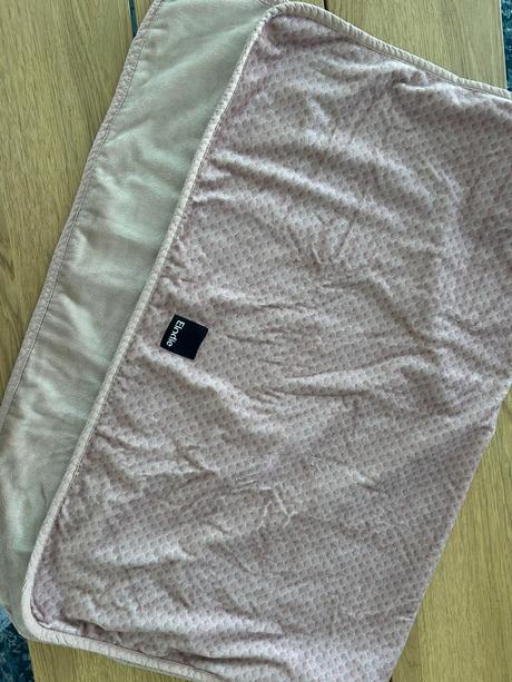 Ružová deka nordic noveau, 