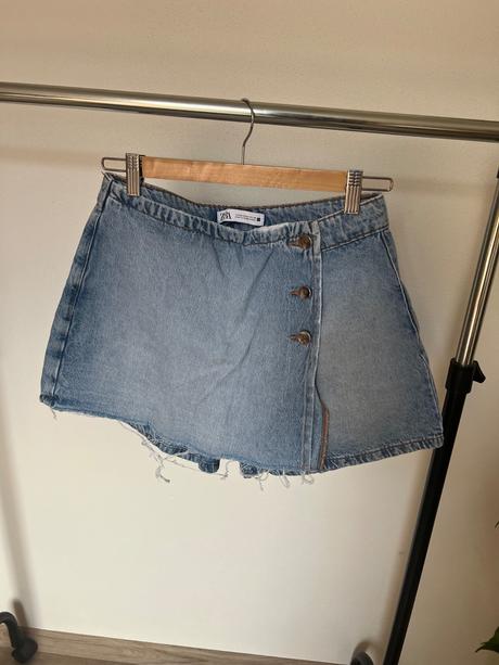 Zara rifľový skort, zara,m
