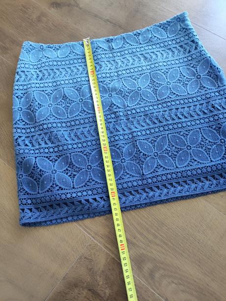 Dámska sukňa, c&a,42