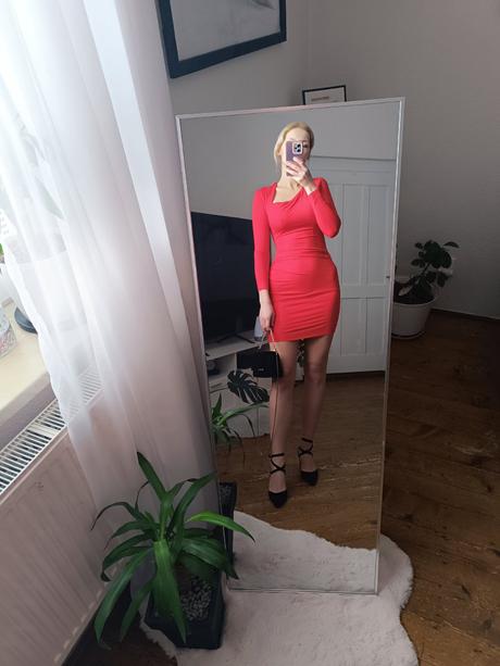 Červené šaty mango, mango,s