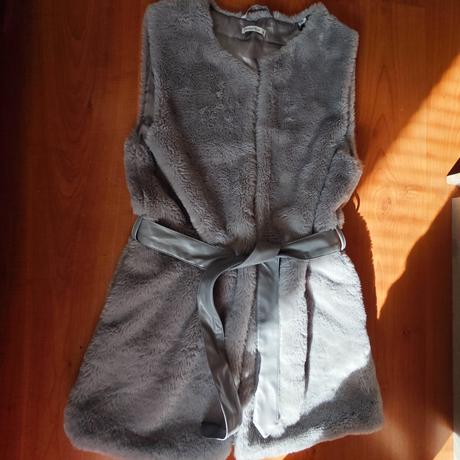 Kožušinková vesta, 38