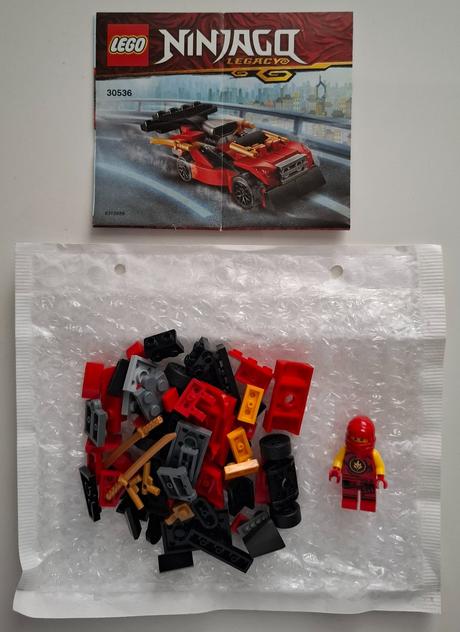 Lego ninjago + postavička, 