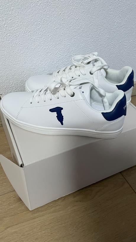 Tenisky trussardi, 42