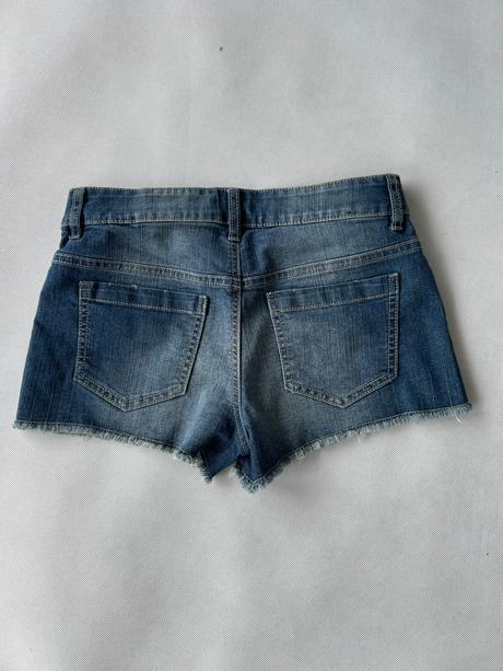 Kraťasy, sisley,170