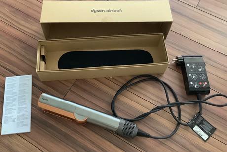 Dyson airstrait zehlicka na vlasy,