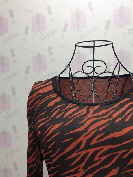 Extravagantné body s/m, s