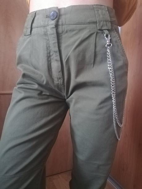 Dámske rifle, bershka,s