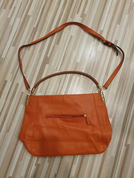 Kabelka carpisa, carpisa