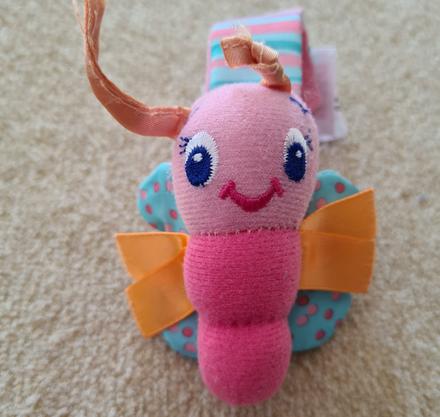 Šuchotavá hračka na zápästie, 