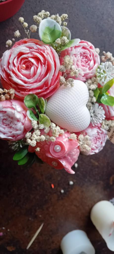 Mydlová kytička v šálke,