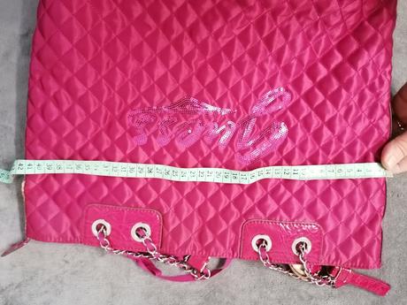 Kabelka guess, guess