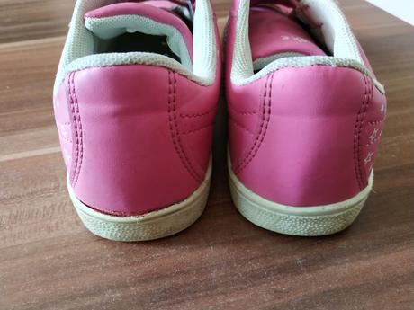 Botasky, deichmann,30