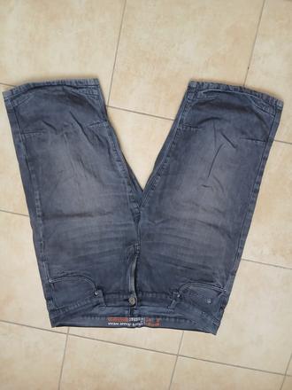 Kratasy, xl