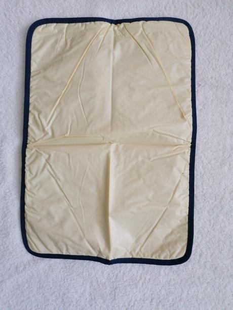 Prebalovacia podložka gumena,