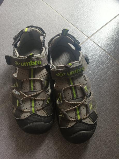 Sandále, umbro,35