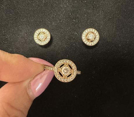 Náušnice + prsteň vo farbe gold rose zn. pandora, pandora