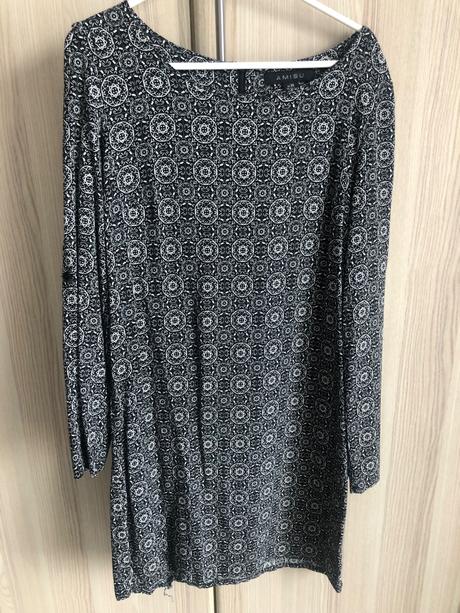 Vzorované šaty, amisu,s